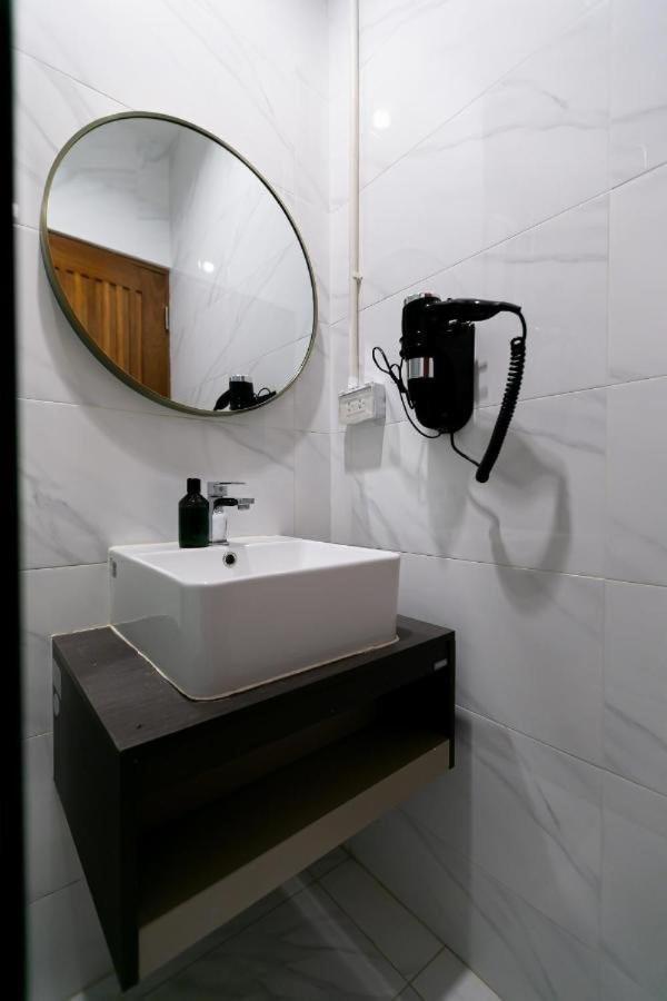 Penthouse Lamoon Banguecoque Exterior foto