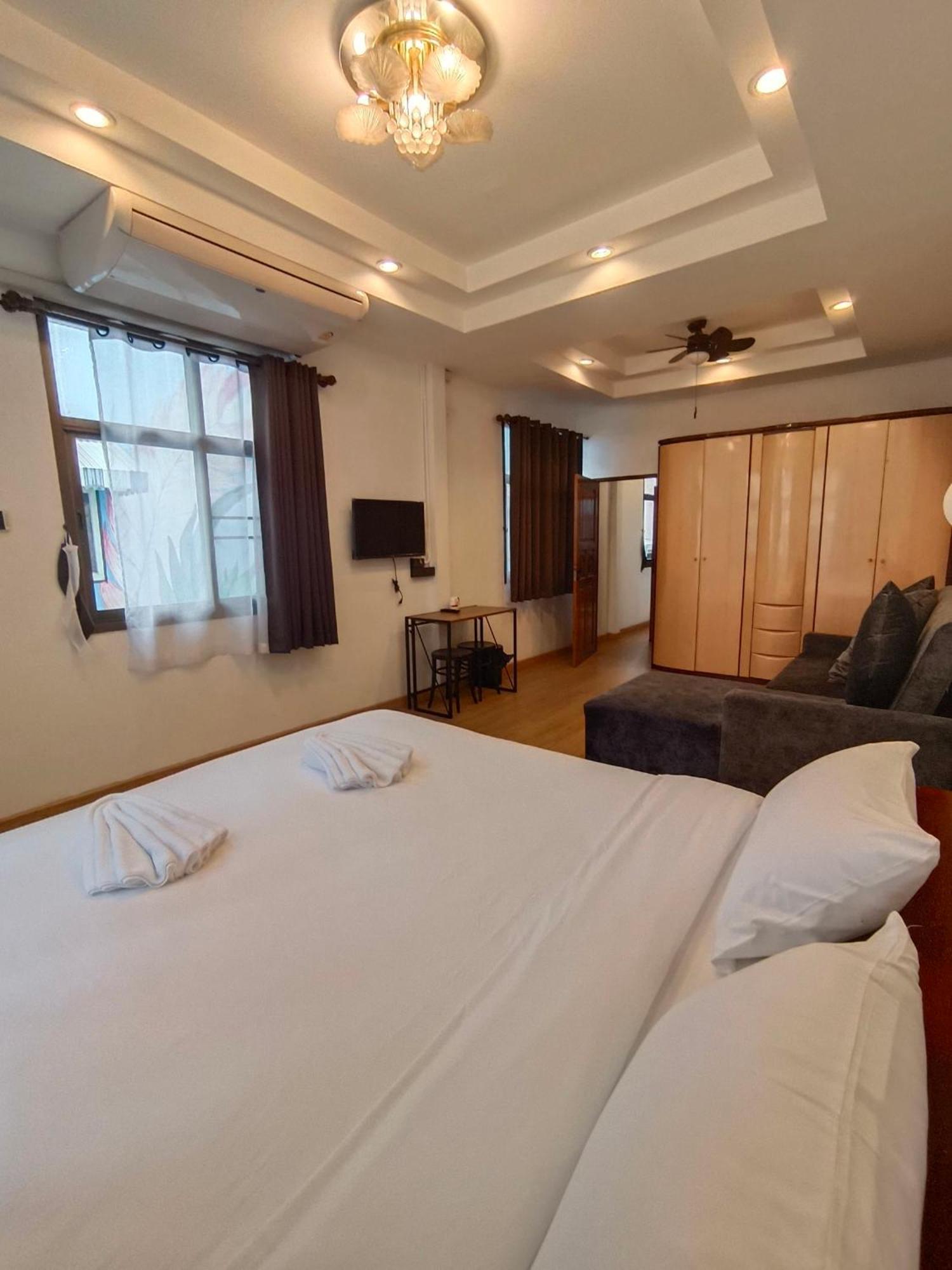 Penthouse Lamoon Banguecoque Exterior foto